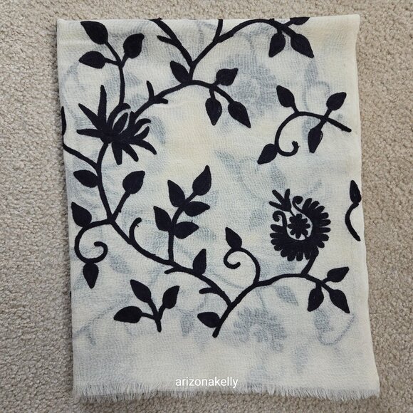 Accessories - Ivory Wool Scarf with Black Chain Stitch Embroidery
